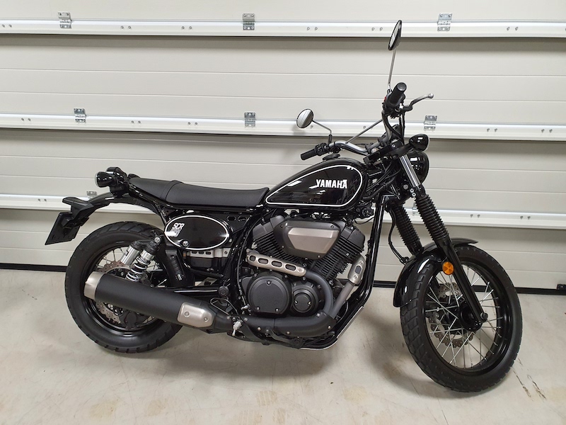 Yamaha SCR 950